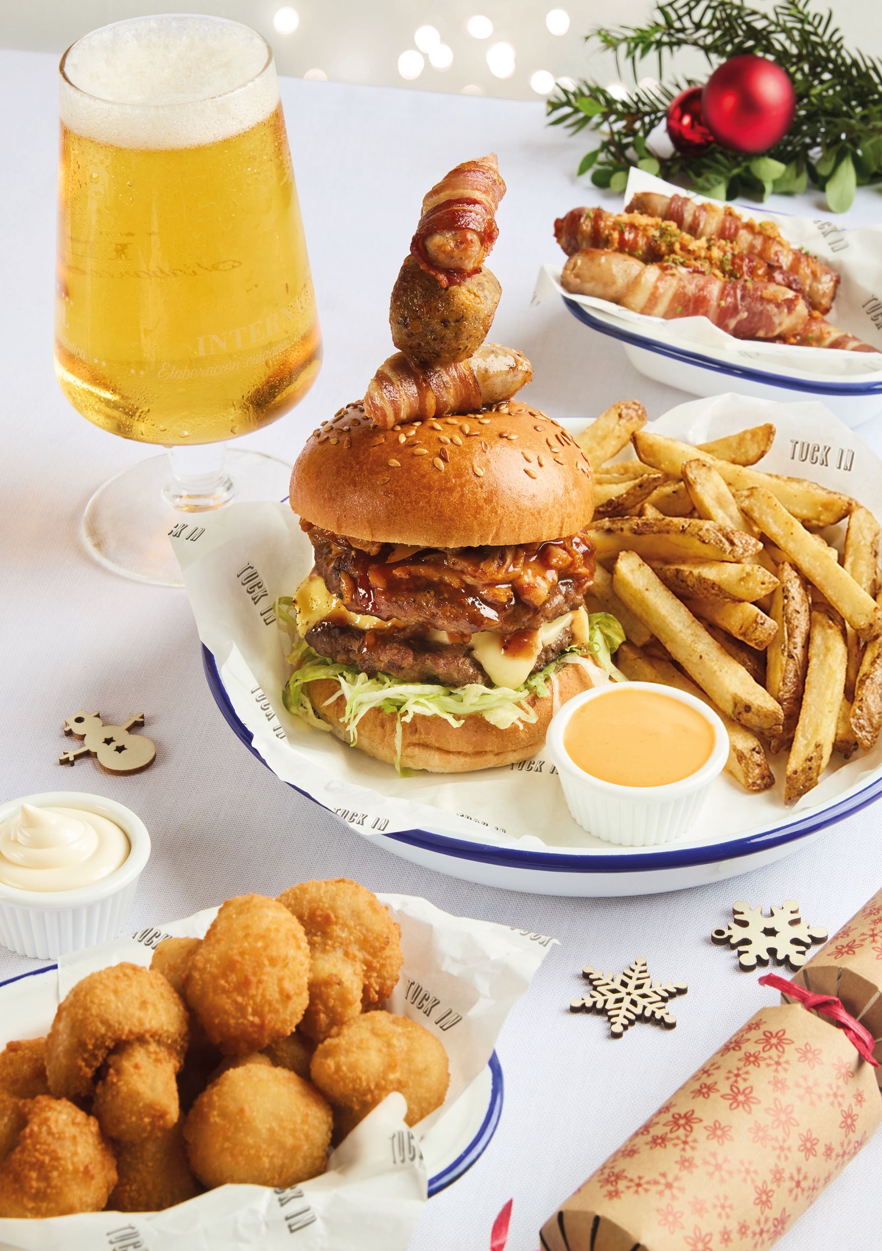 Festive Lunch & Dinner at The College Farm Watchfield in Swindon